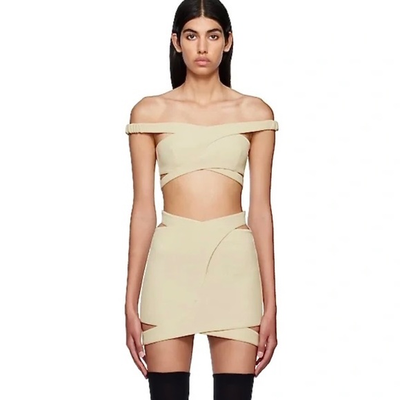 J KOO Beige Cut-Out Mini Skirt & Top New with tags - Picture 13 of 15